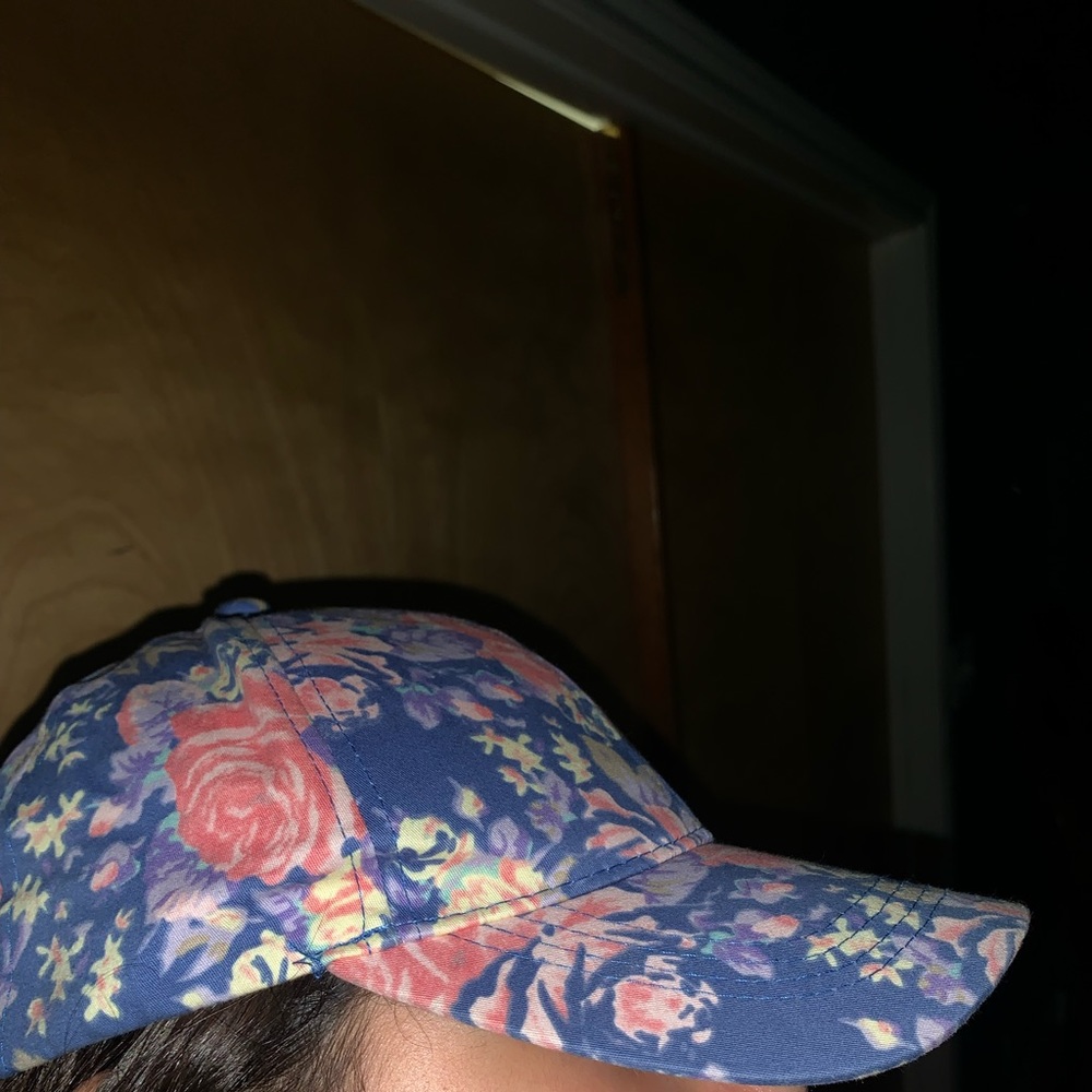 Flower base ball cap